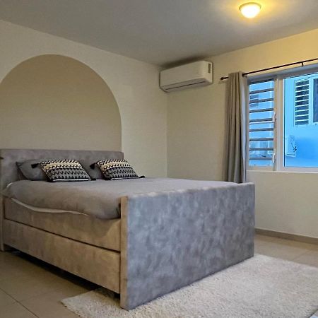 Apartamento Casa Cheers Willemstad Exterior foto